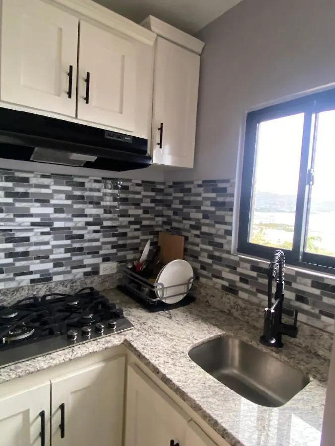 K&S Seaview Luxury Apartment Montego Bay Jamaica